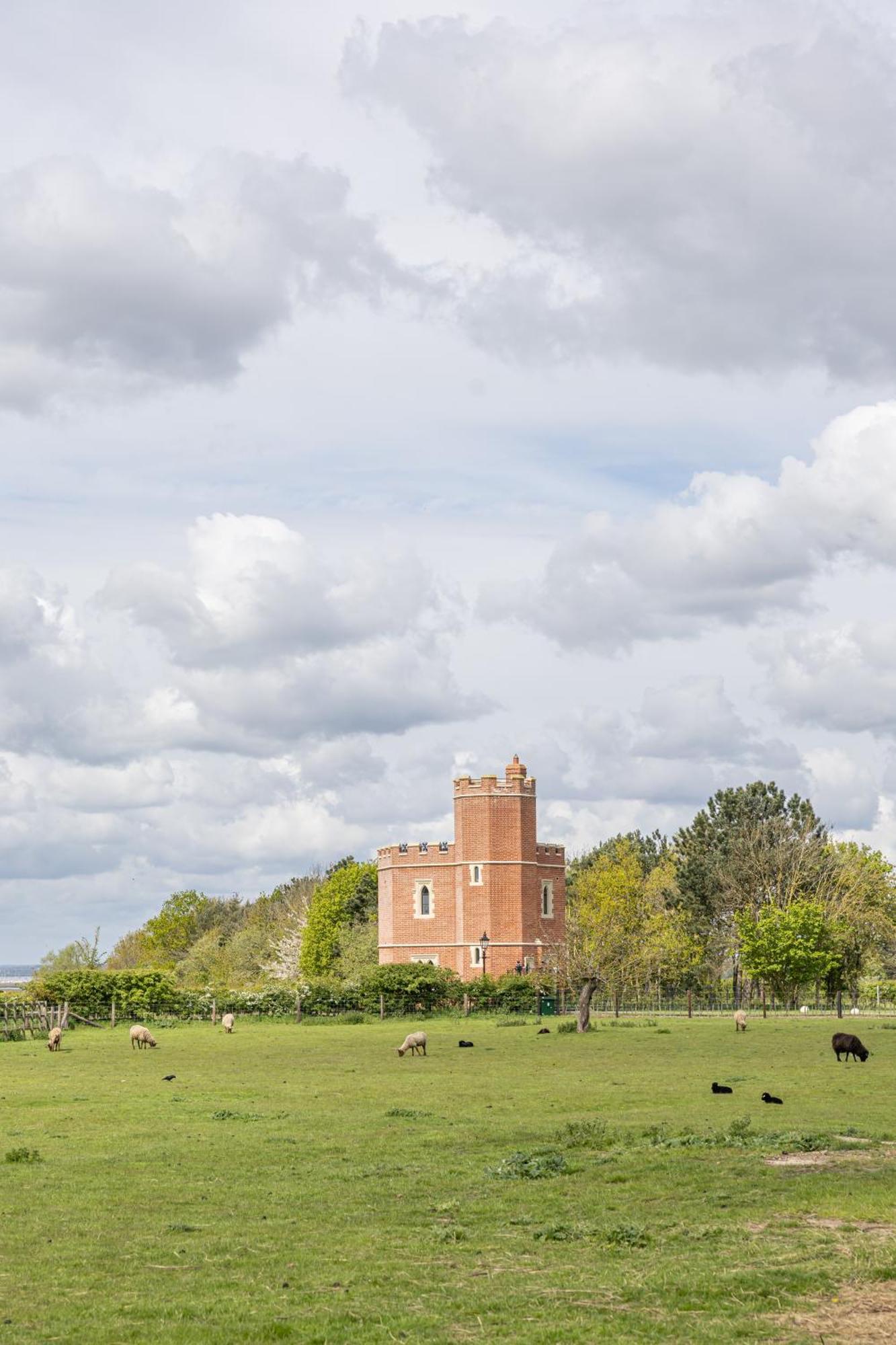 South Lodge, St Osyth Priory Saint Osyth エクステリア 写真