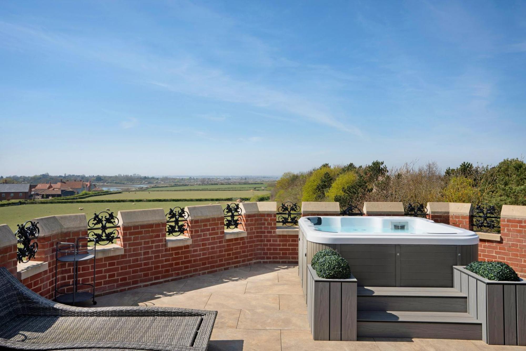South Lodge, St Osyth Priory Saint Osyth エクステリア 写真